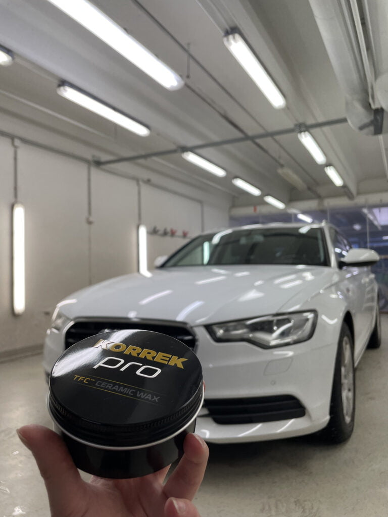 Korrek auton käsivahaus minttu details